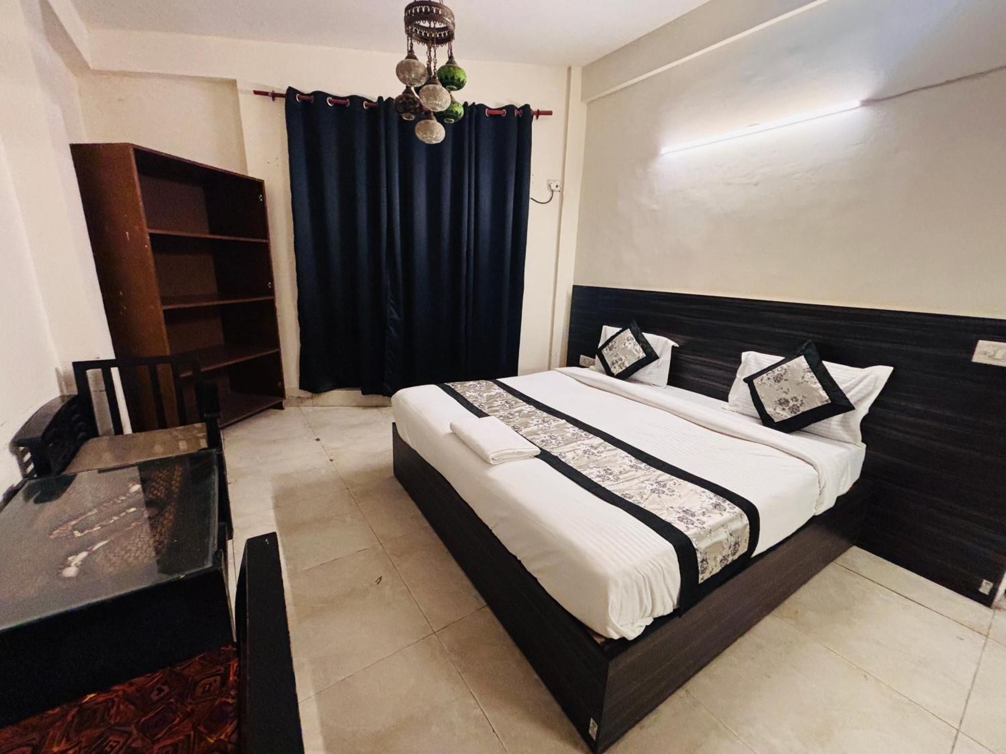 Hauz Khas Villa Nueva Delhi Exterior foto